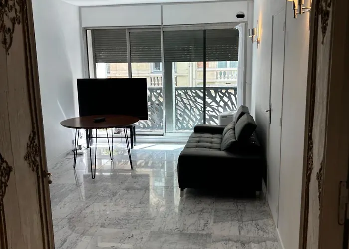 Ponthieu Apartmán